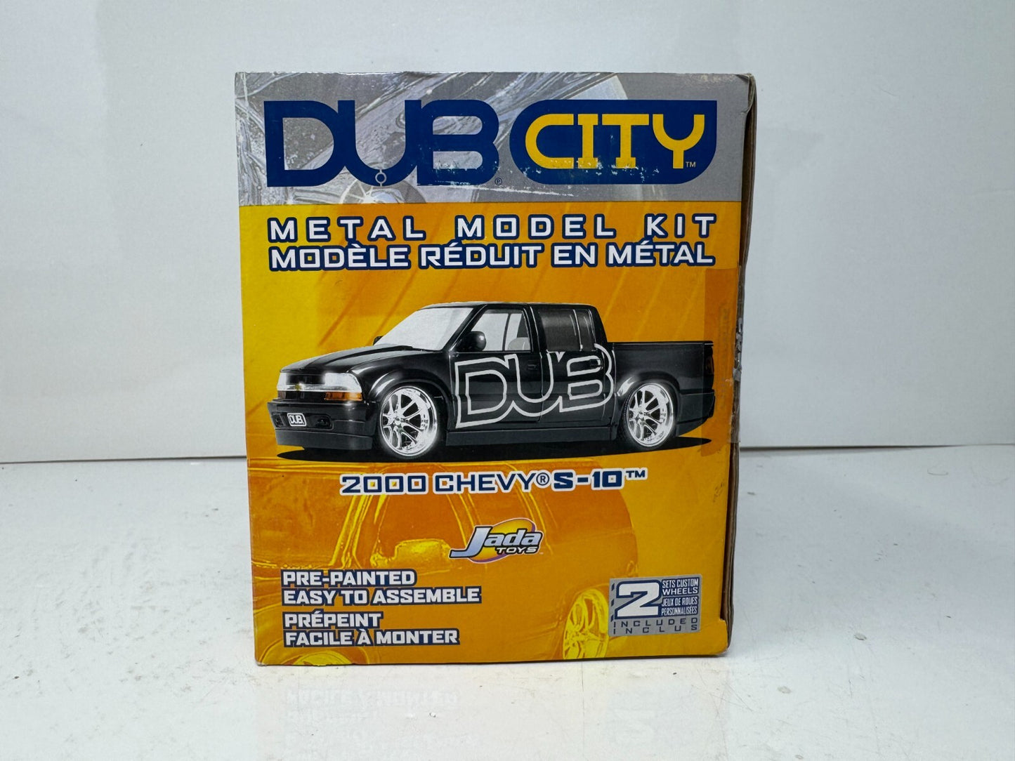 Jada Dub City 2000 Chevy S-10 Metal Model Kit 1:24 Diecast