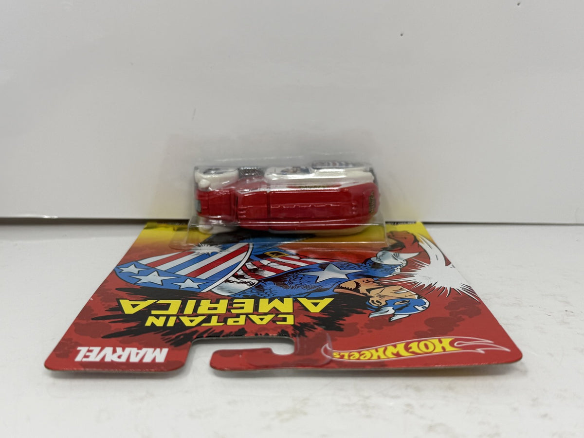 Hot Wheels Marvel Captain America 1938 Dodge Airflow 1:64 Diecast Real Riders