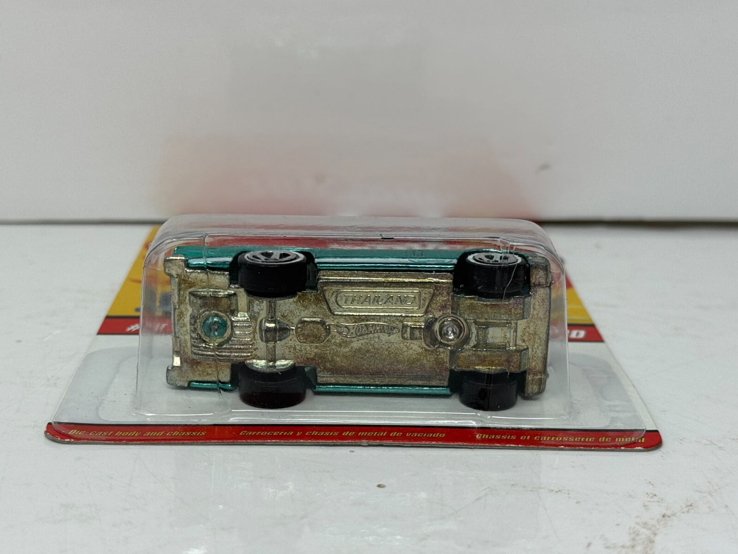 Hot Wheels Classics 1957 Thunderbird Series 2 Muscle Car 1:64 Diecast