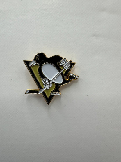 Pittsburgh Penguins NHL Hockey Team Logo Lapel Pin UDT1