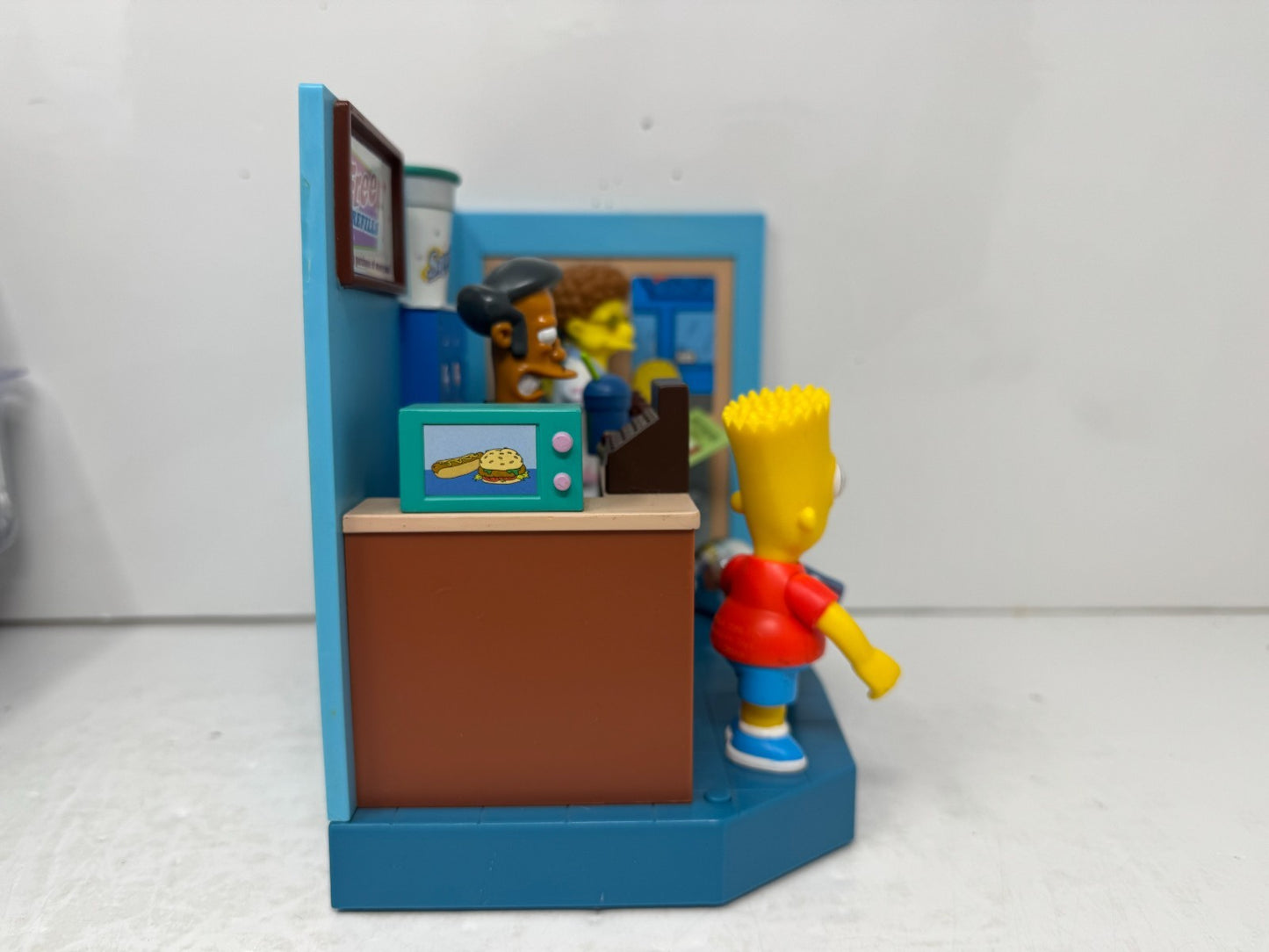 Simpsons World of Springfield Kwik E Mart Convenience Store Playmates Playset