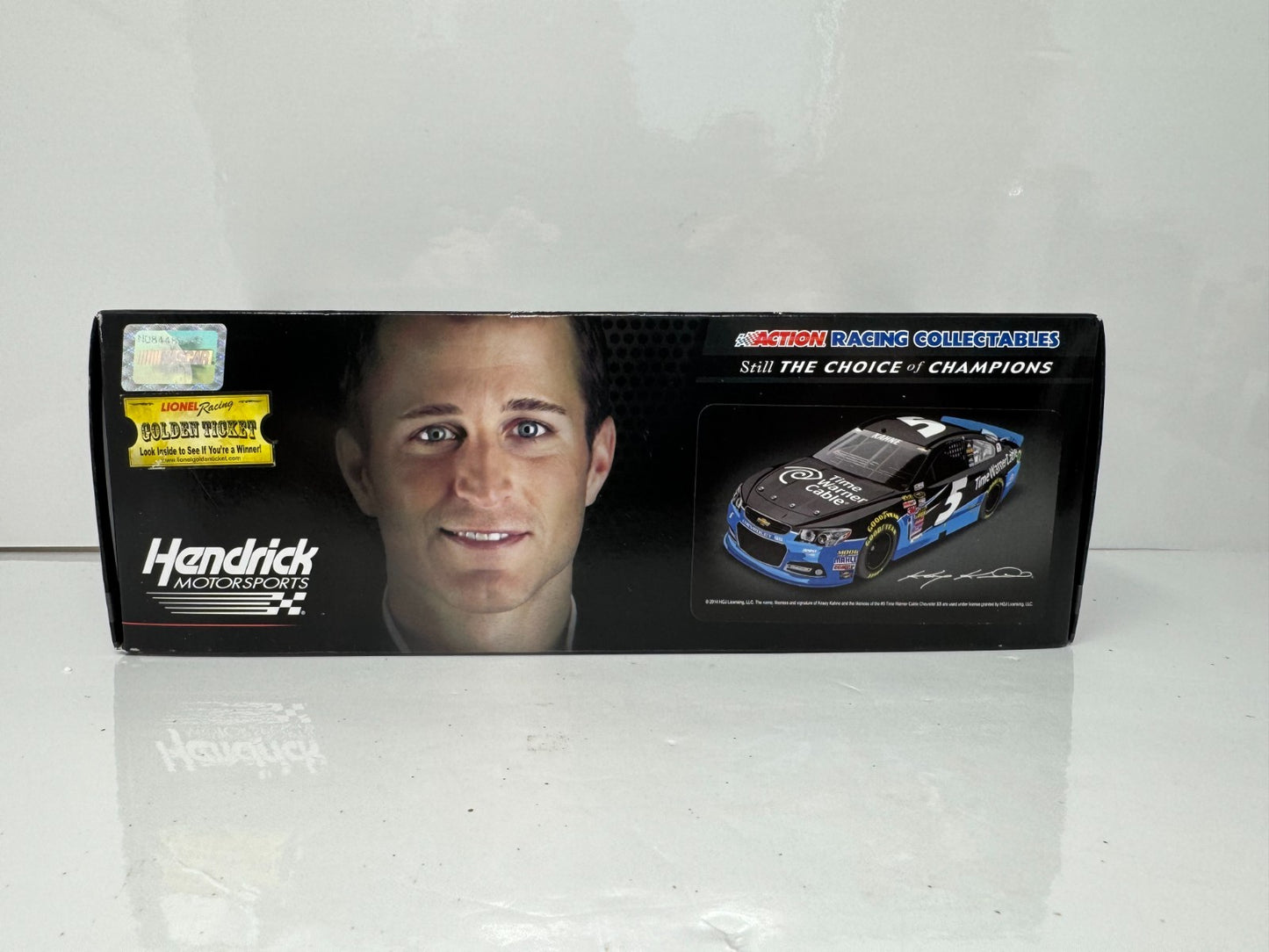Lionel NASCAR Kasey Kahne #5 Time Warner Cable 2014 Chevrolet SS 1:24 Diecast