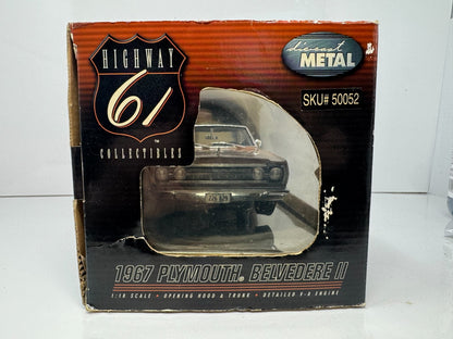 Highway 61 Collectibles 1967 Plymouth Belvedere II 1:18 Diecast