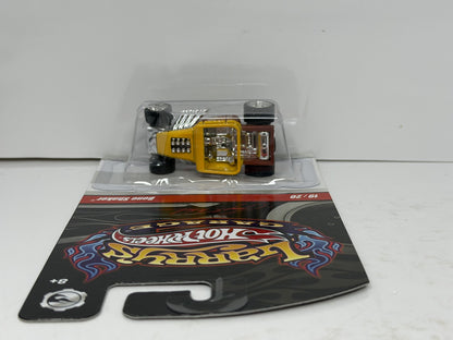 Hot Wheels Larry's Garage Bone Shaker 1:64 Diecast Real Riders