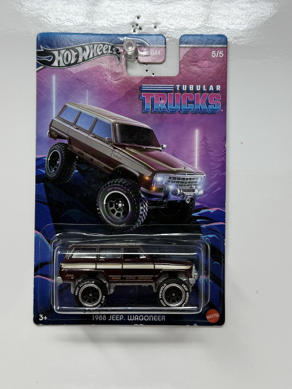 Hot Wheels Tubular Trucks 1988 Jeep Wagoneer 1:64 Diecast