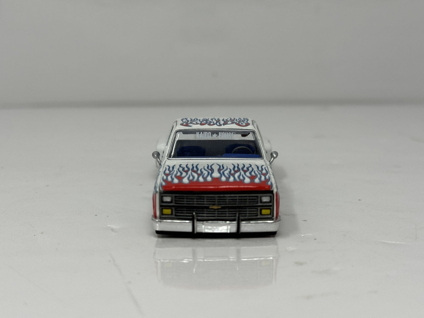 Kaido House MINI GT Chevrolet Silverado Dually On Fire V2 1:64 Diecast