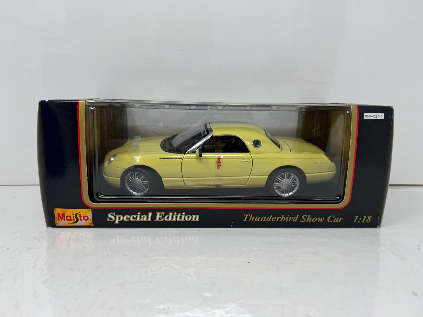 Maisto Thunderbird Show Car Special Edition 1:18 Diecast