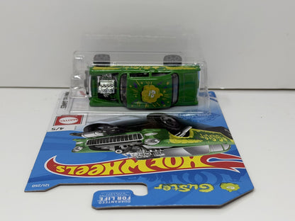 Hot Wheels Mattel Games Guster 1955 Chevy Bel Air Gasser Green 1:64 U.S. Card