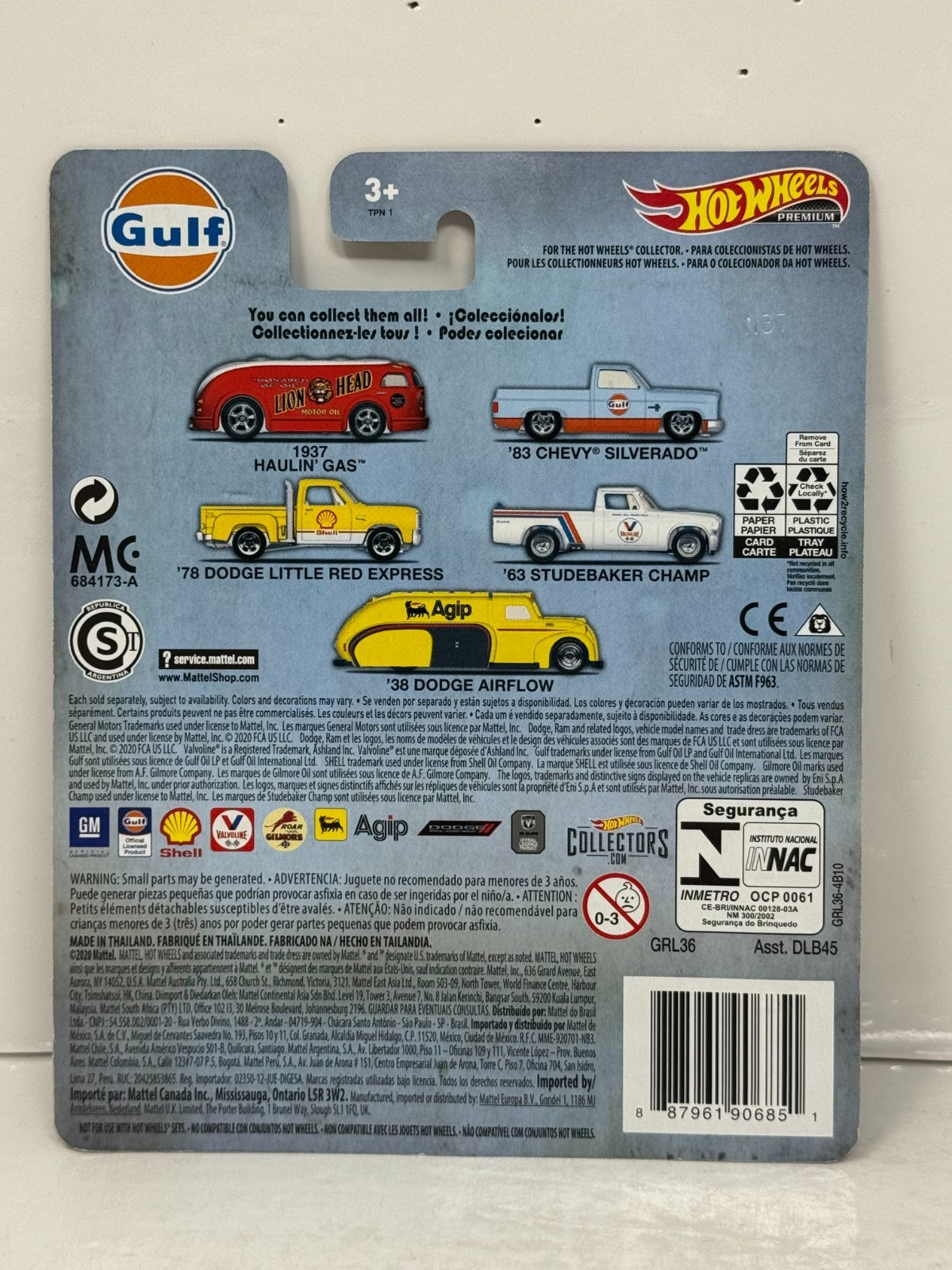 Hot Wheels Premium Gulf 1983 Chevy Silverado 1:64 Diecast