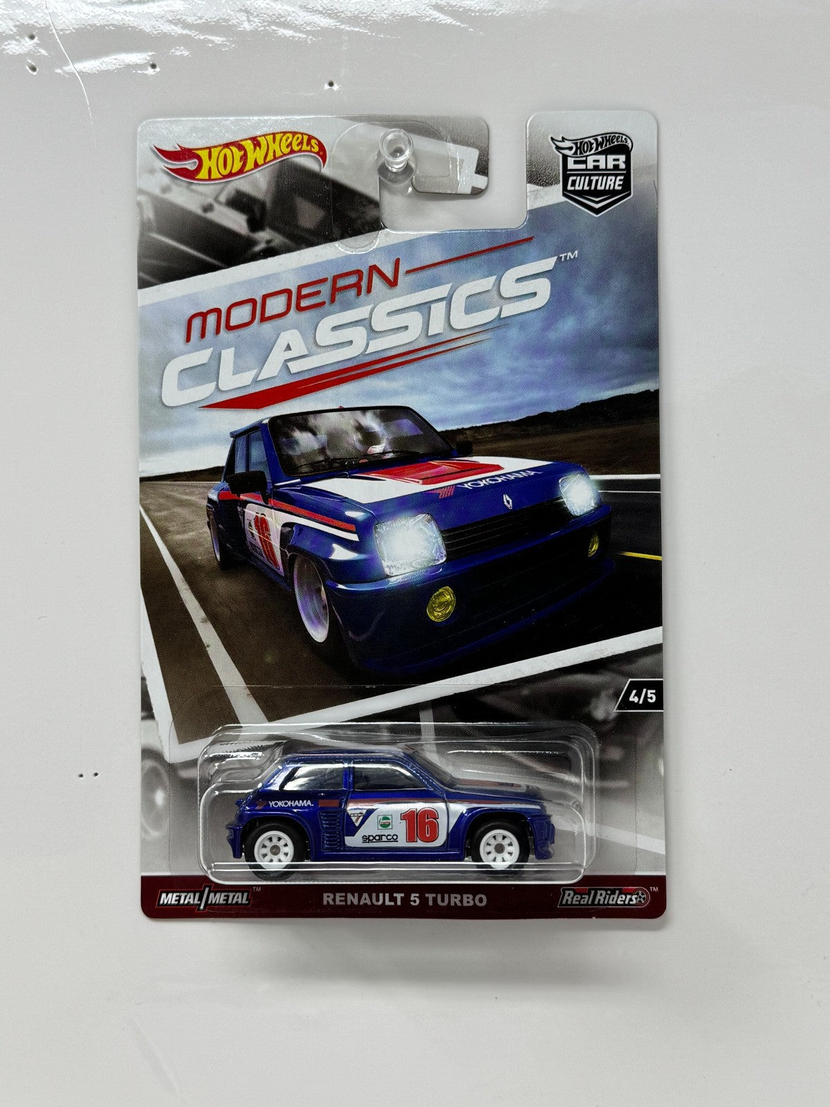 Hot Wheels Modern Classics Renault 5 Turbo Real Riders 1:64 Diecast