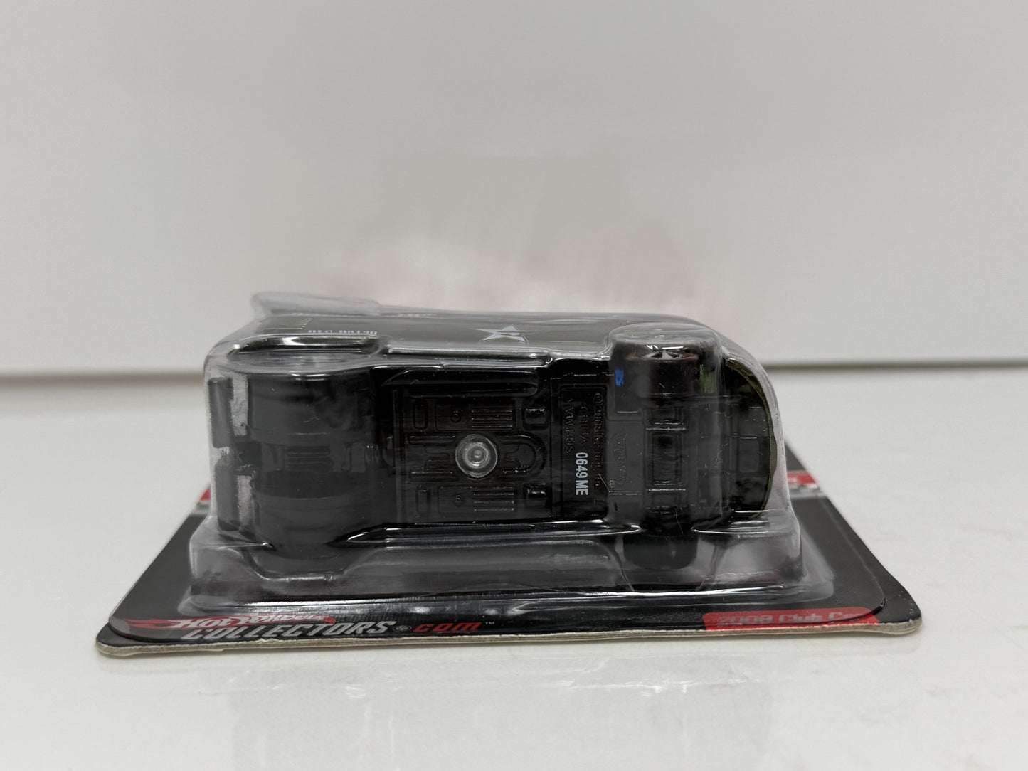 Hot Wheels RLC Red Line Club 2009 Club Volkswagen Drag Bus 1:64 Diecast