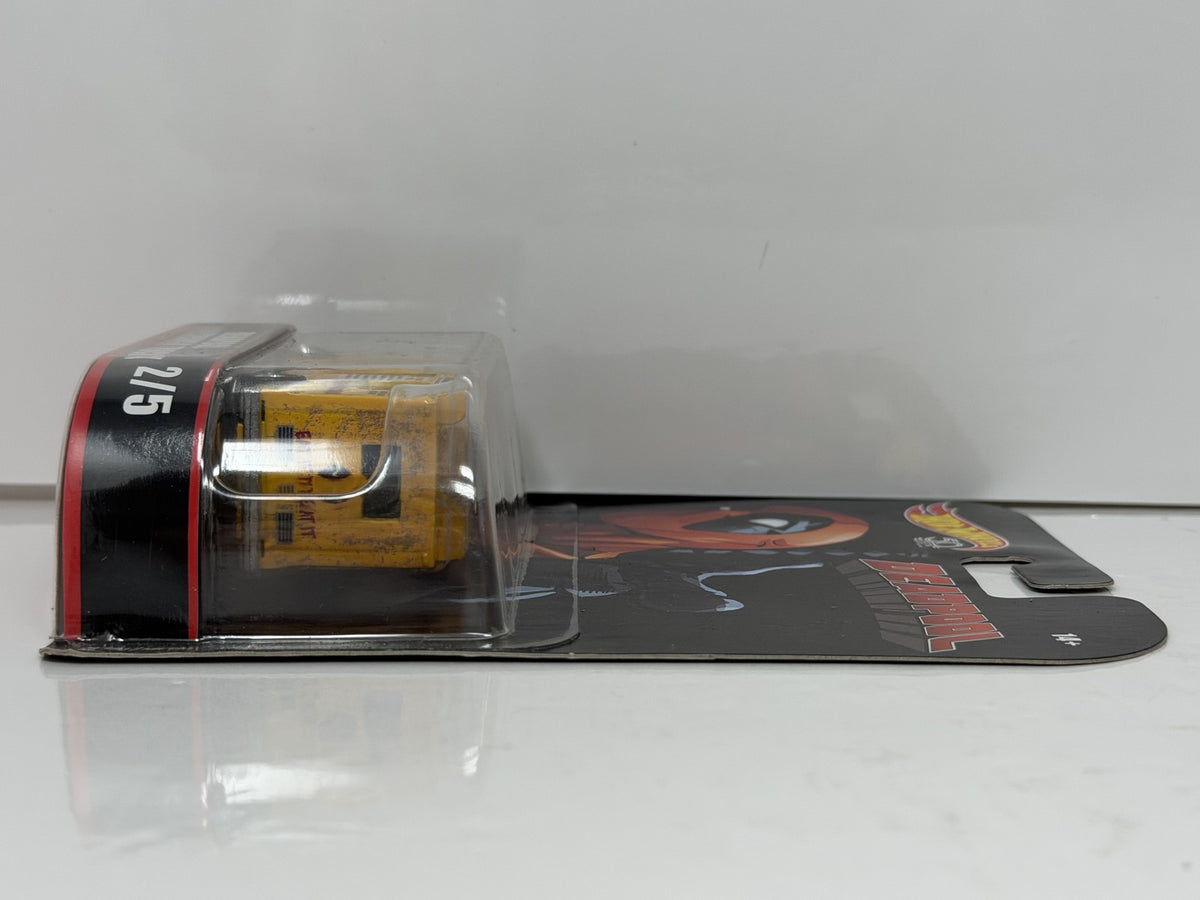 Hot Wheels Retro Entertainment Marvel Deadpool Chimichanga Truck 1:64 Diecast