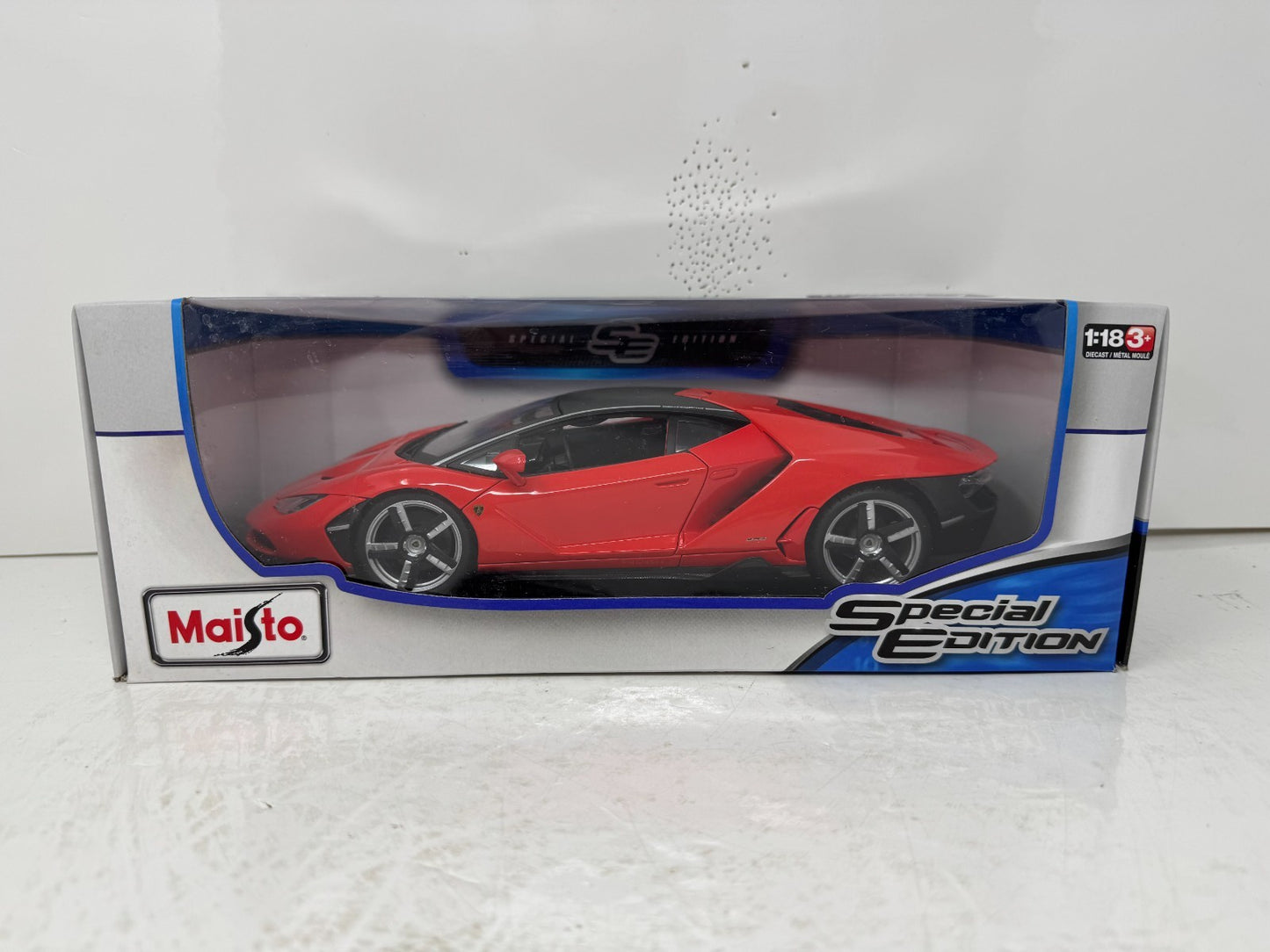 Maisto Lamborghini Centenario 1:18 Diecast Special Edition
