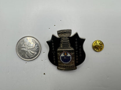 Edmonton Oilers Stanley Cup Champions Vintage NHL Lapel Pin Multi Year