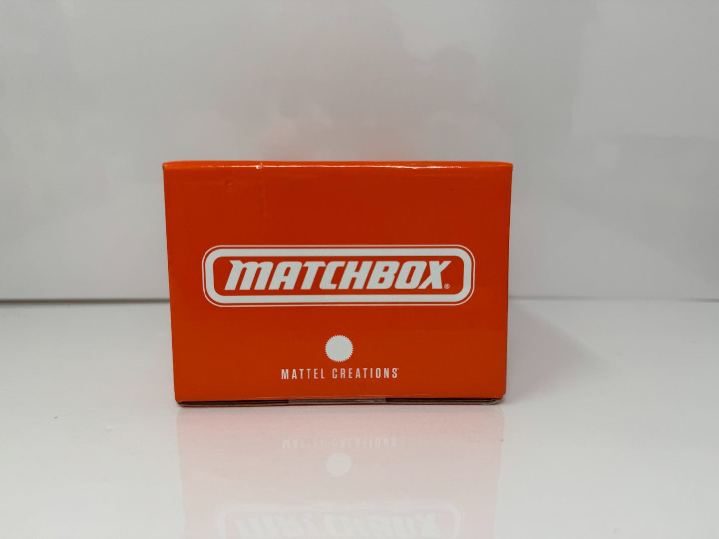 Matchbox Collectors 1962 Plymouth Savoy 1:64 Diecast Mattel Creations