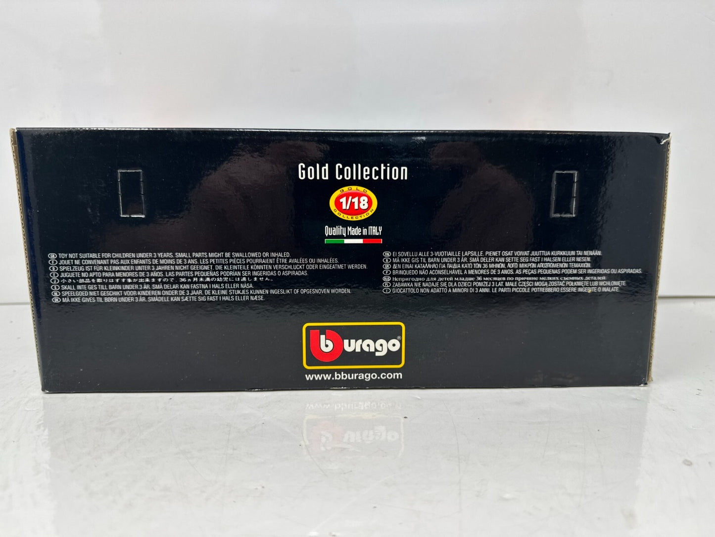 Bburago Dodge Viper GTS Coupe Gold Collection 1:18 Diecast