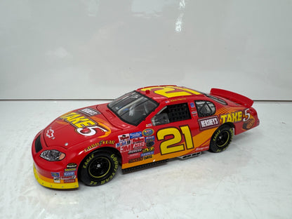 Action Nascar #21 Kevin Harvick Hershey's Take 5 2005 Monte Carlo 1:24 Diecast