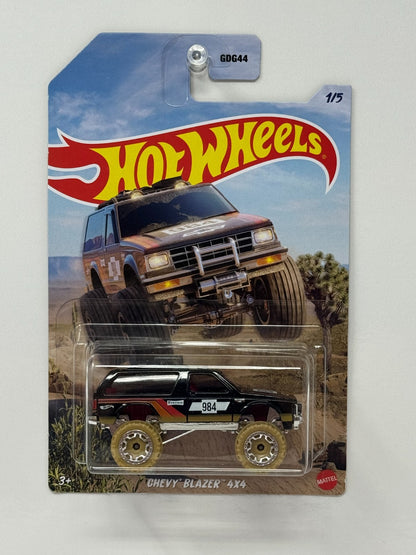 Hot Wheels Mud Runners 1989 Chevy Blazer 4x4 1:64 Diecast