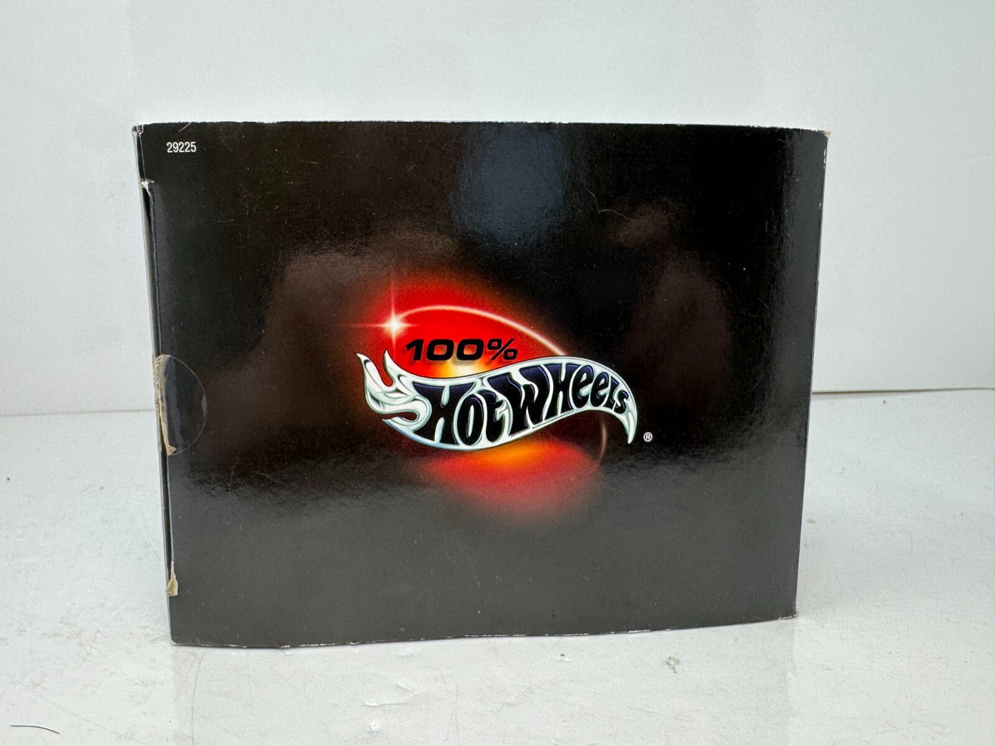 Hot Wheels 100% Cadillac LMP 1:18 Diecast