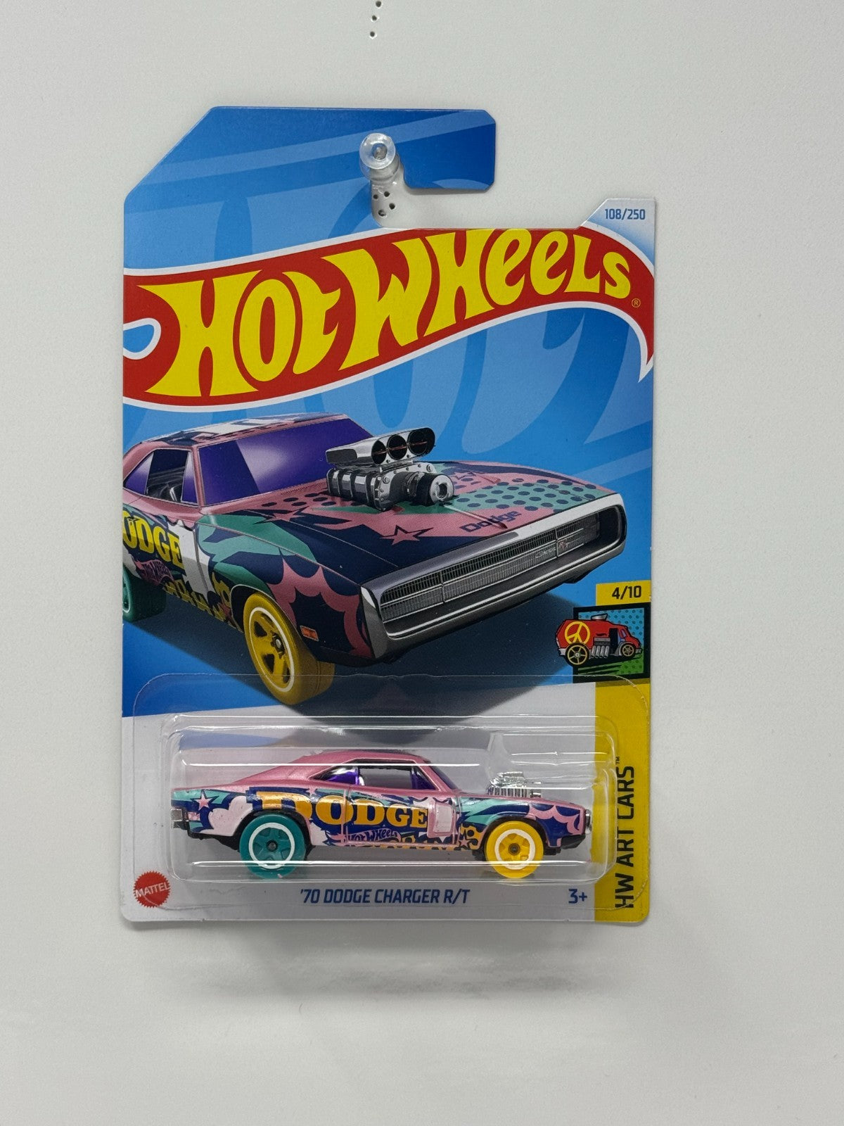 Hot Wheels Art Cars 1970 Dodge Charger RT 1:64 Diecast Aqua Yellow