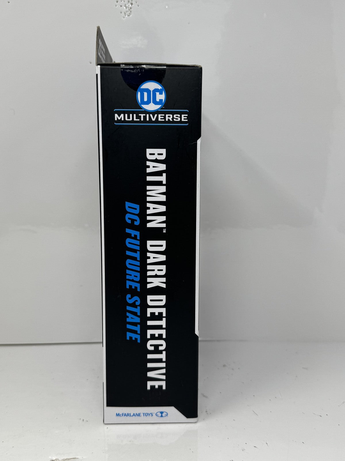 McFarlane DC Multiverse Future State Batman Dark Detective Figure