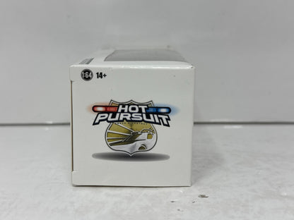 Greenlight Hot Pursuit 1987 Ford Mustang SSP White 1:64 Diecast