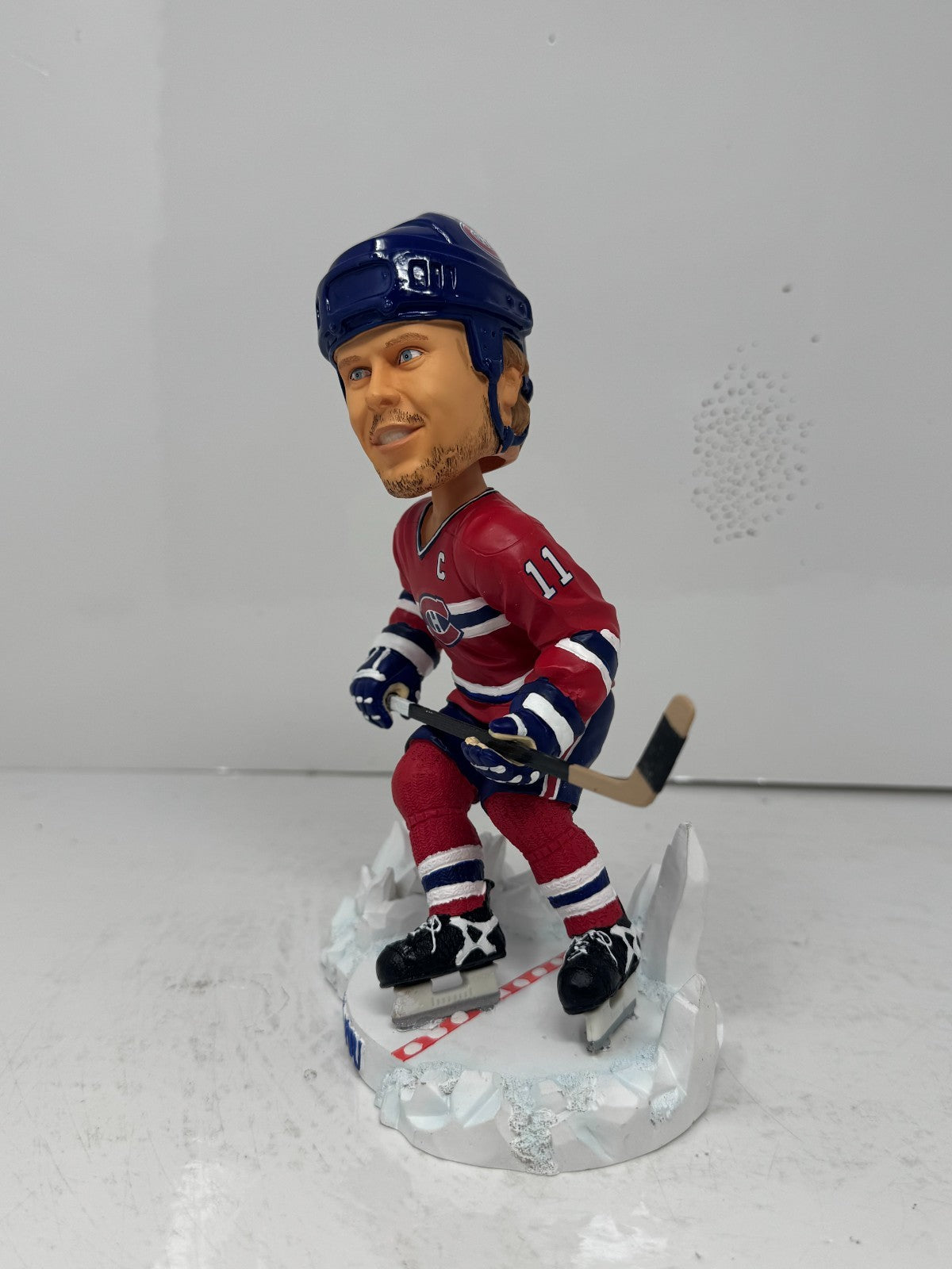 Forever Collectibles NHL Saku Koivu Montreal Canadiens Bobblehead Men Of The Ice