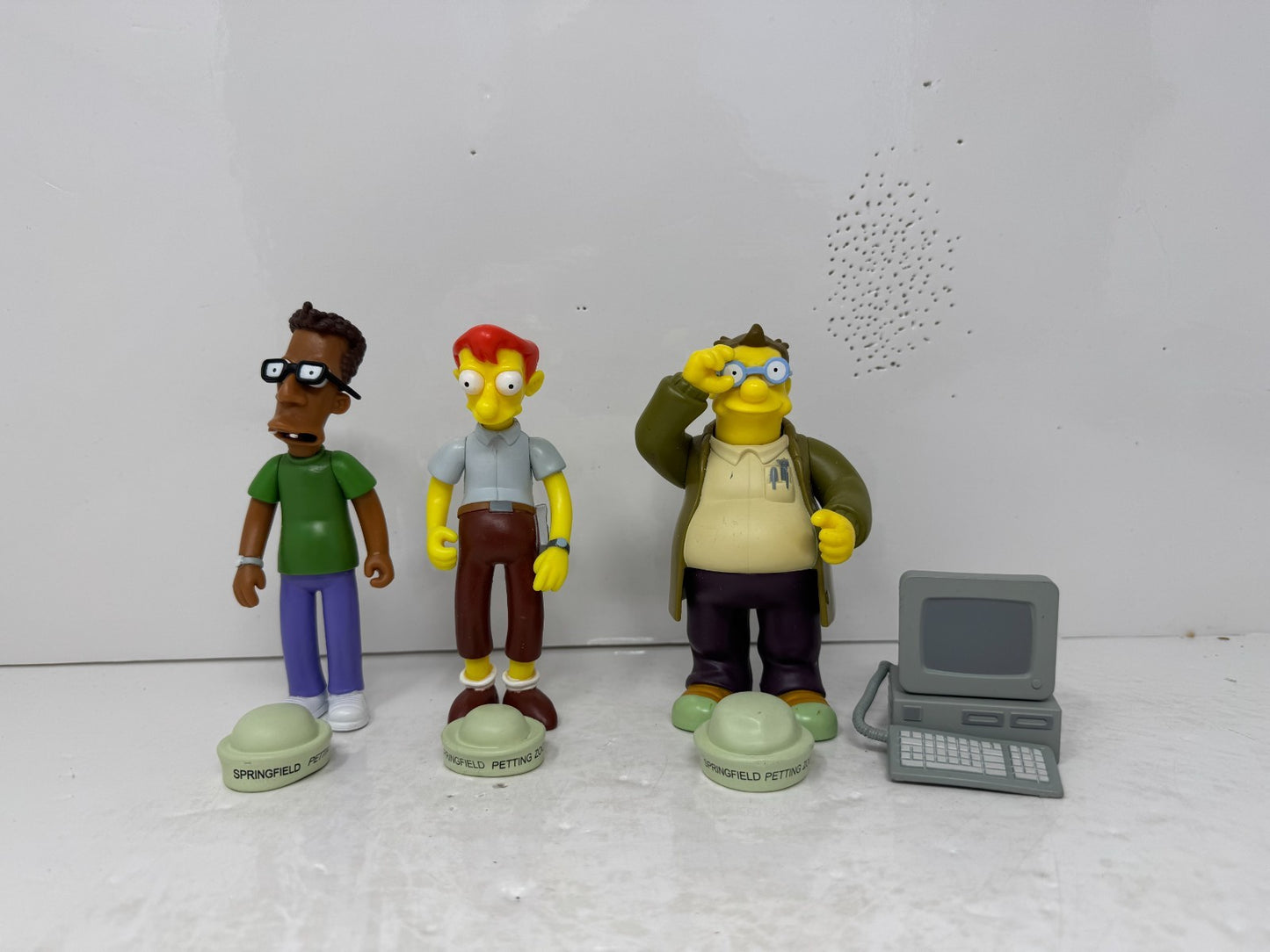 Simpsons World of Springfield Petting Zoo Figure Set Playmates