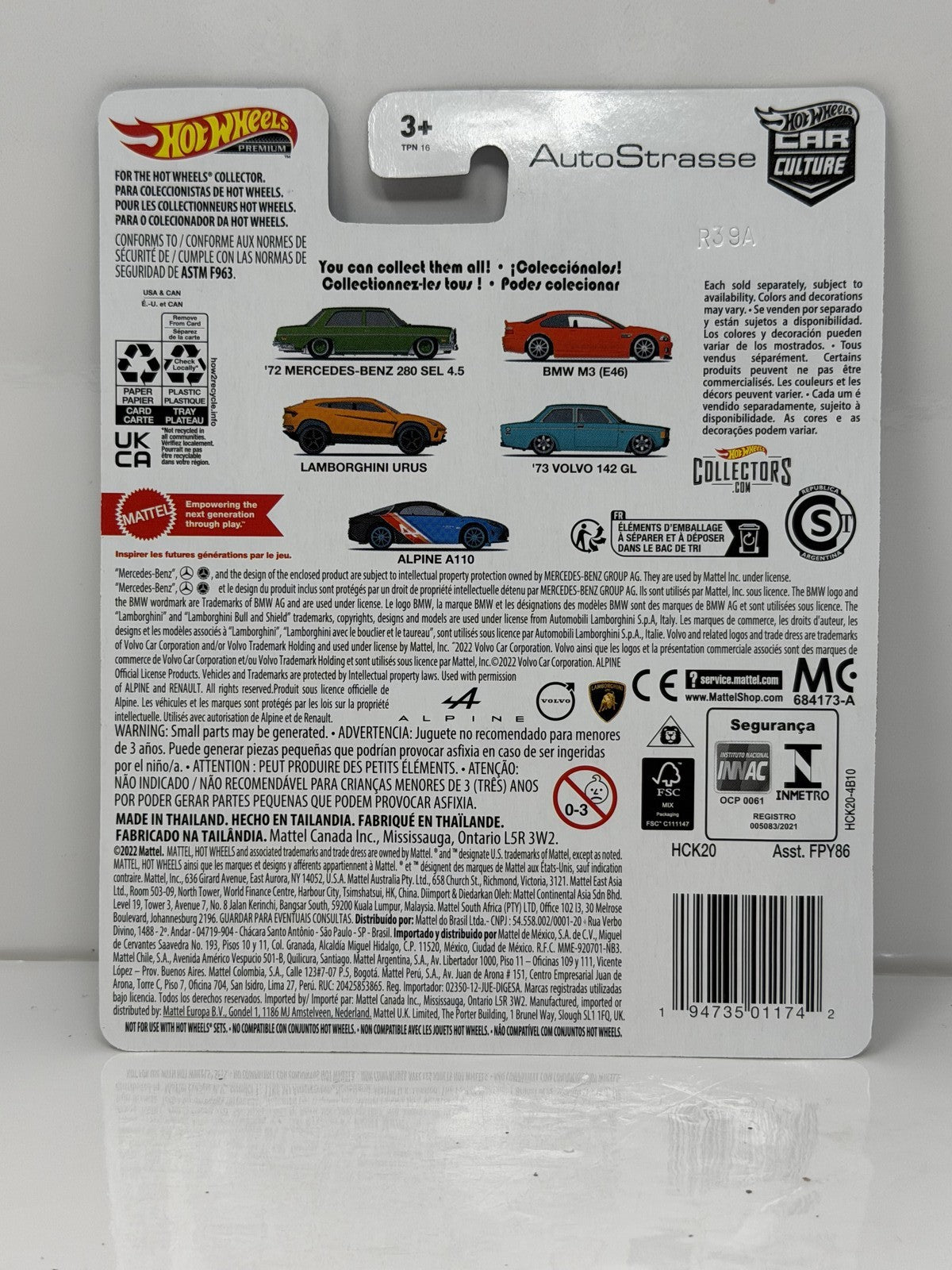Hot Wheels Premium AutoStrasse 1973 Volvo 142 GL CHASE 0/5 1:64 Diecast