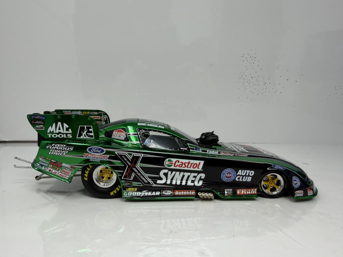 Motorsports Authentics NHRA Eric Medlen Fast & Furious 2006 Mustang 1:24 Diecast
