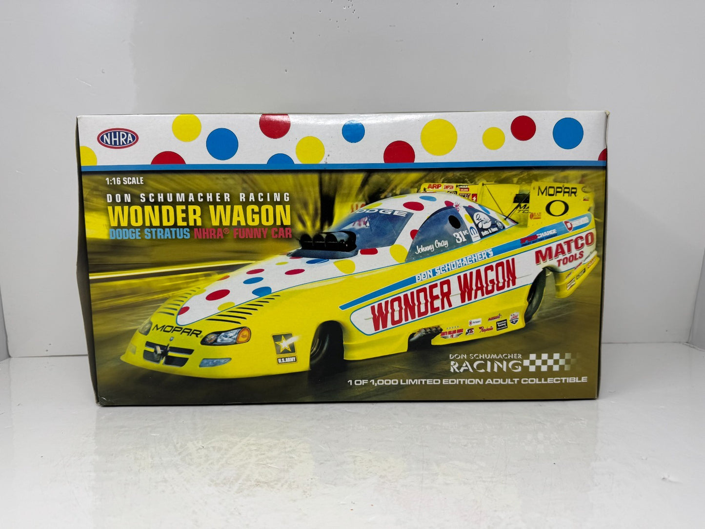 Milestone Johnny Gray NHRA Wonder Wagon Dodge Stratus Funny Car 1:16 Scale