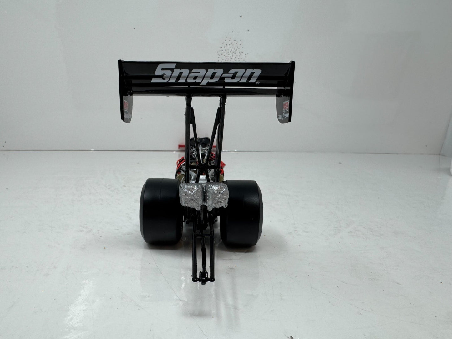 Action NHRA Doug Herbert Snap-On Dougzilla Denver Top Fuel Dragster 1:24 Diecast