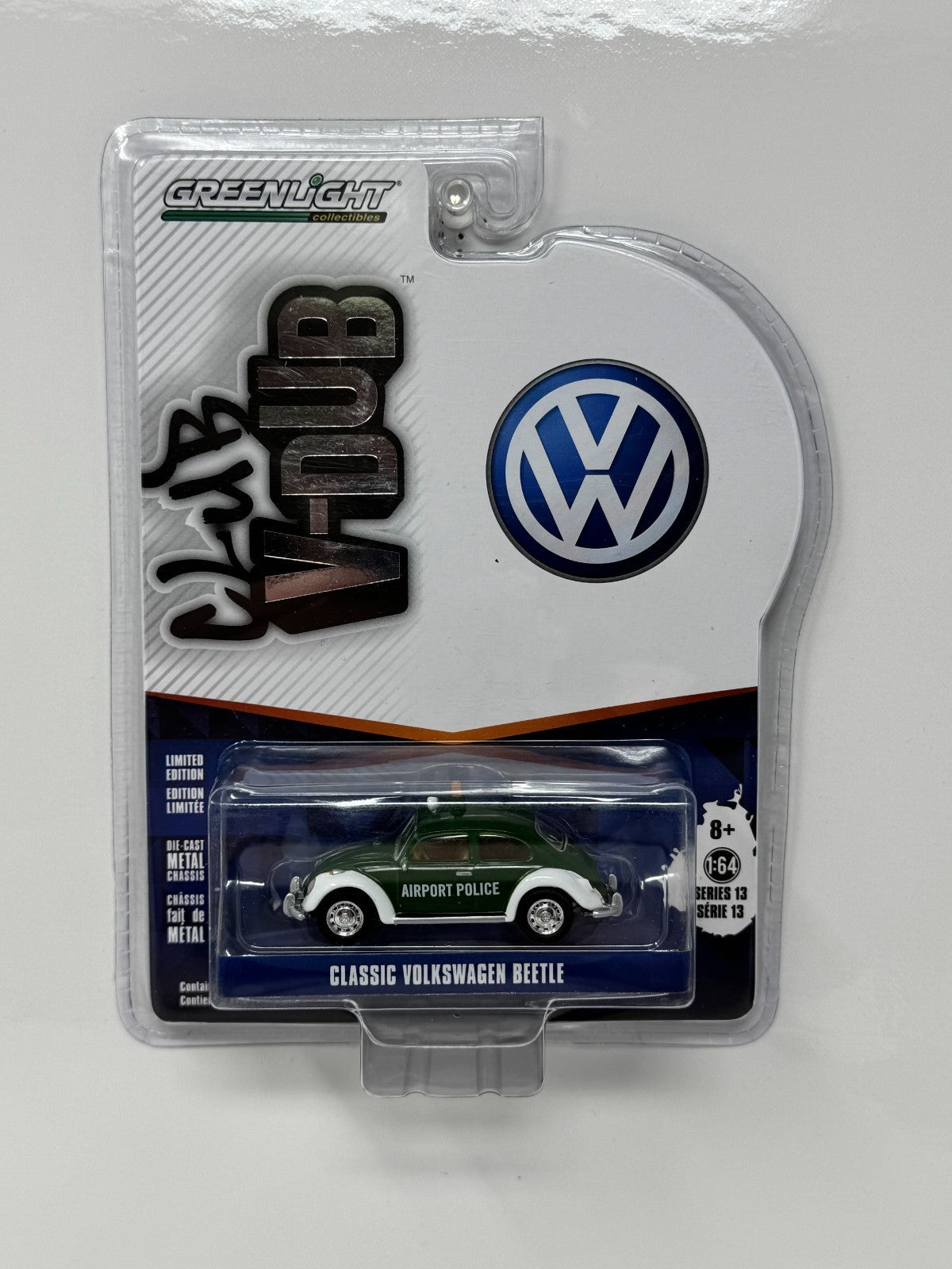 Greenlight Club V-Dub Classic Volkswagen Beetle Airport Police 1:64 Diecast