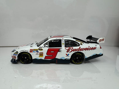 Action NASCAR #9 Kasey Kahne Bud Olympic Gatorade Duel Win 2010 1:24 Diecast