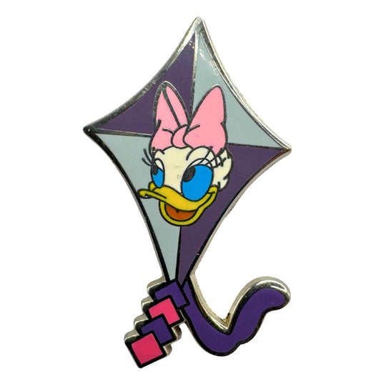 DLR Disney Daisy Duck Kites Cast Lanyard Series Trading Pin DC2S10