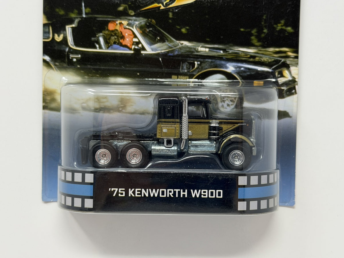 Hot Wheels Retro Entertainment Smokey Bandit 1975 Kenworth W900 1:64 Diecast