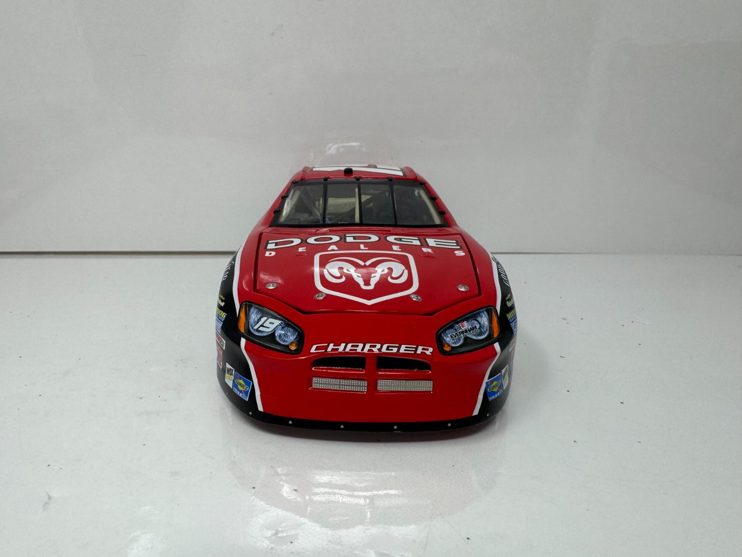 Action NASCAR Jeremy Mayfield #19 Dodge Dealers 2006 Dodge Charger 1:24 Diecast