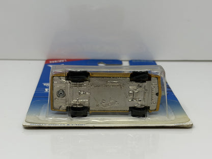 Hot Wheels Pontiac Hot Bird Collector 469 1:64 Diecast Gold V1