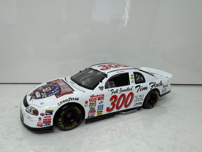 Action Nascar #300 Darrell Waltrip Tim Flock 1998 Chevy Monte Carlo 1:24 Diecast