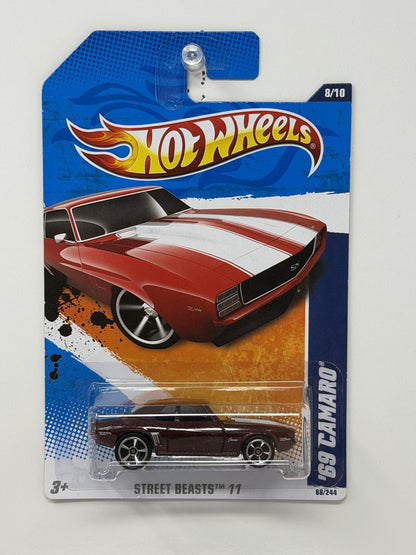 Hot Wheels Street Beasts 1969 Chevrolet Camaro 1:64 Diecast Burgundy