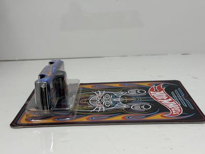 Hot Wheels 2021 Japan Convention 1969 Chevrolet C-10 1:64 Diecast
