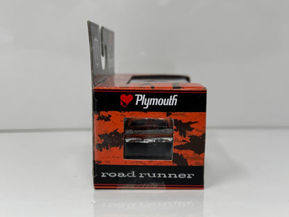 M2 Machines Plymouth 1969 Plymouth Road Runner 1:64 Diecast