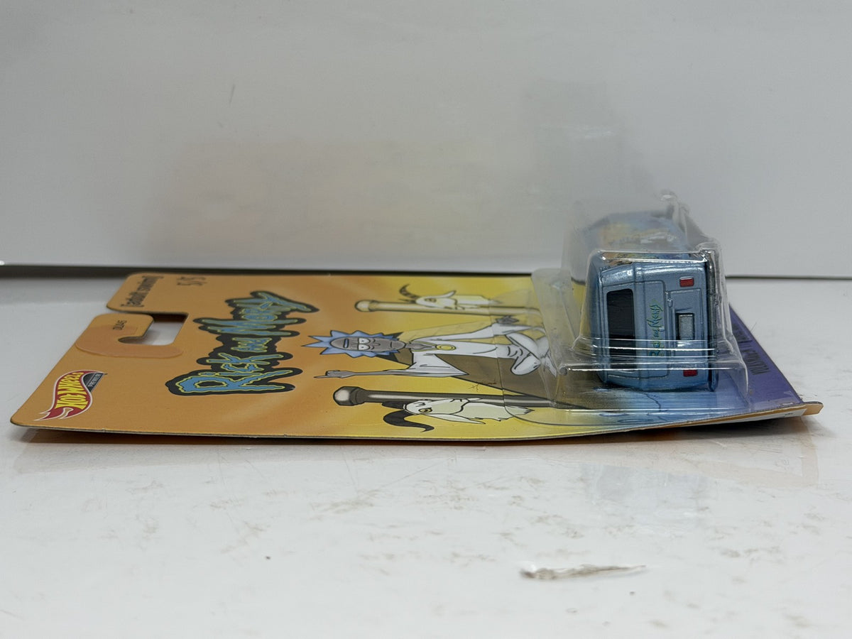 Hot Wheels Premium Rick and Morty Volkswagen T1 Panel Bus 1:64 Real Riders