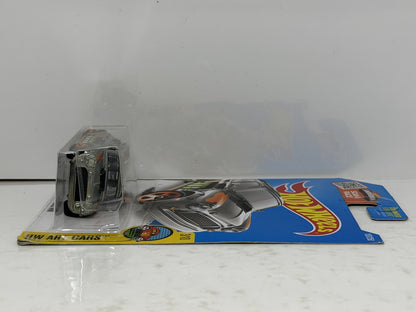 Hot Wheels ZAMAC HW Art Cars Morris Mini 1:64 Diecast