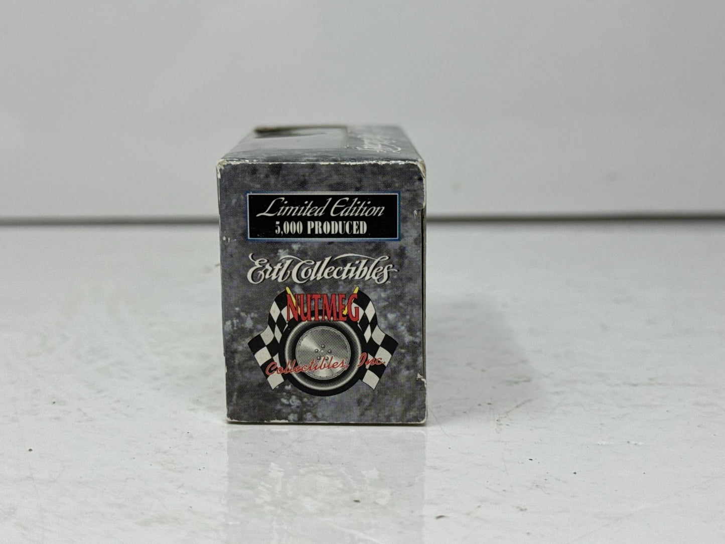 Ertl Nutmeg Modified Legend Tommie Elliott #XL-1 1:64 Diecast 1997 Limited