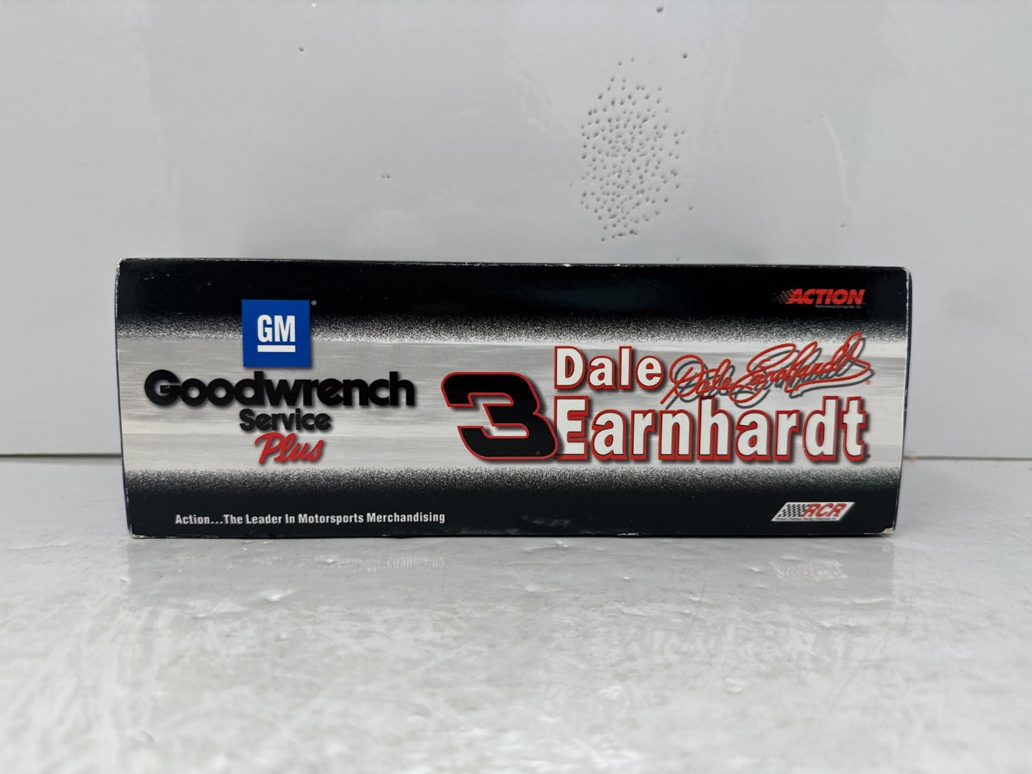 Action Nascar #3 Dale Earnhardt  GM Goodwrench 1999 Monte Carlo 1:24 Diecast