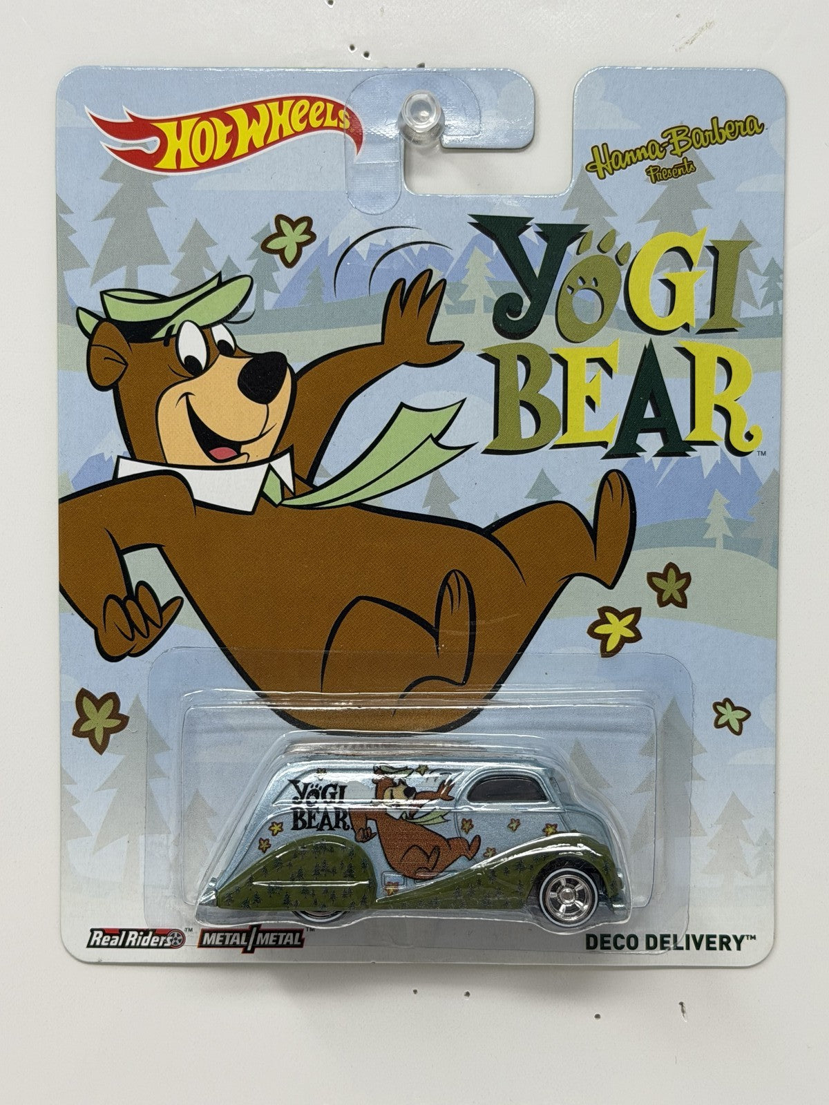 Hot Wheels Yogi Bear Deco Delivery 1:64 Real Riders