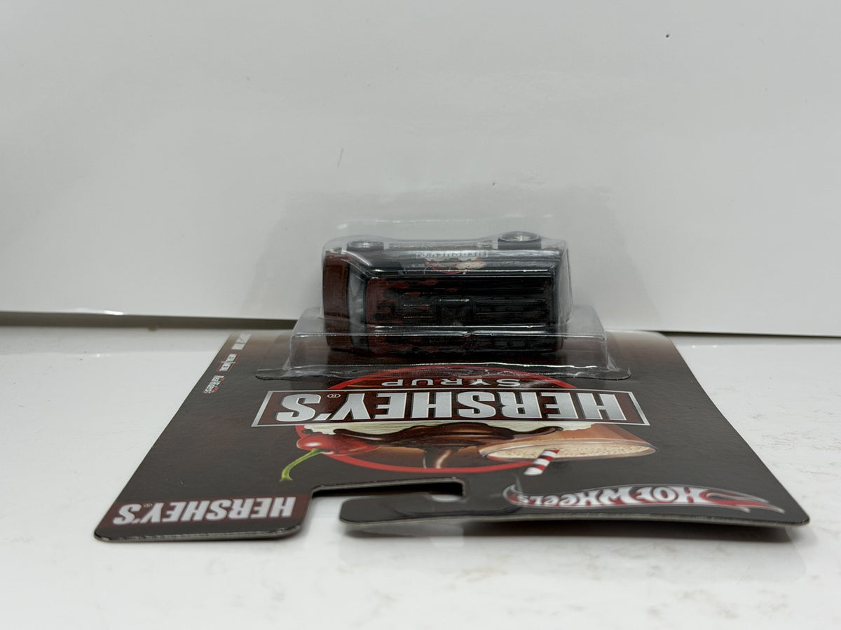 Hot Wheels Hershey's Syrup Super Van 1:64 Diecast Real Riders