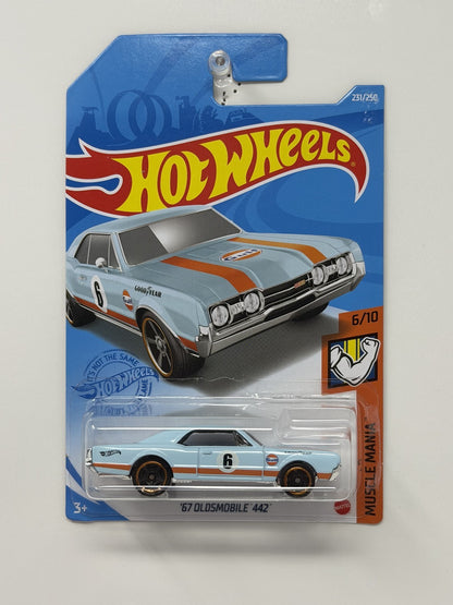 Hot Wheels Muscle Mania 1967 Oldsmobile 442 1:64 Diecast Gulf