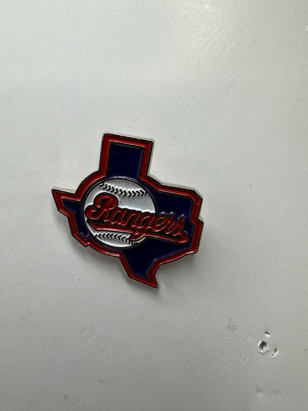 Texas Rangers Vintage MLB Team Logo Lapel Pin